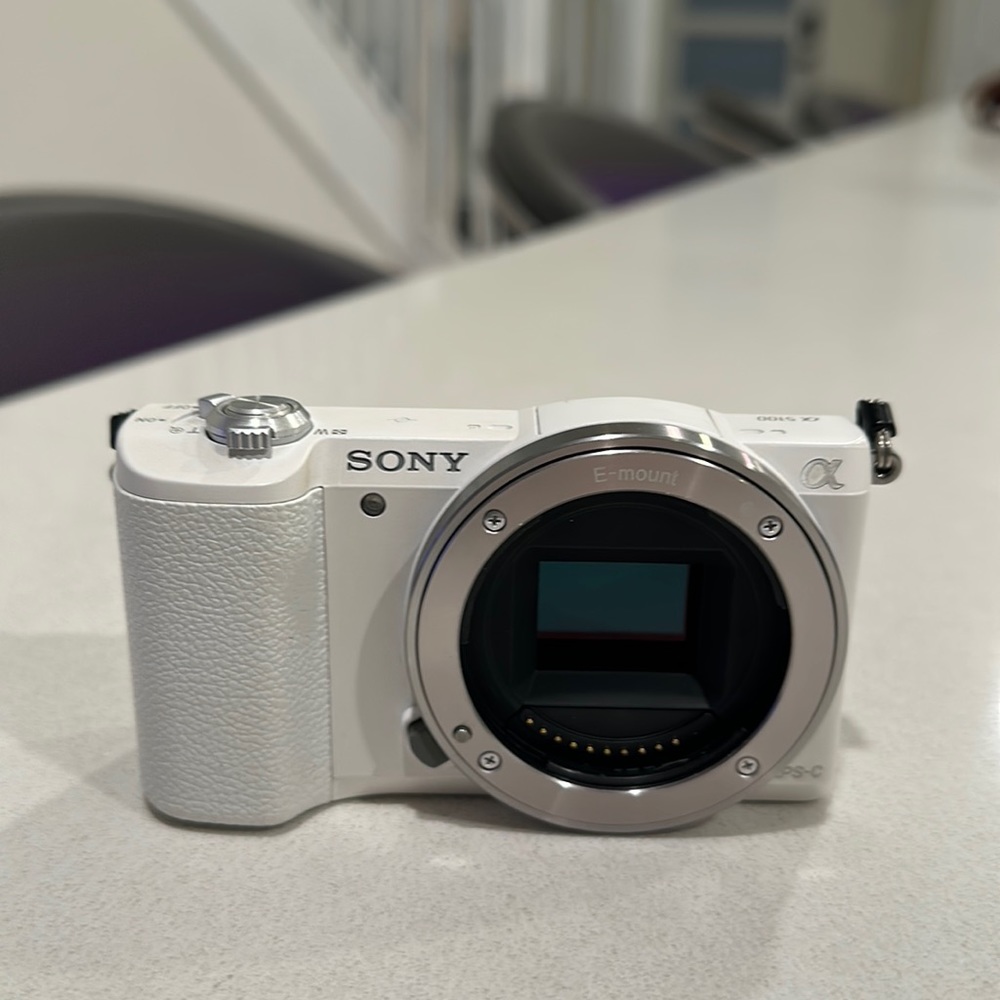 Sony A5100 Camera Body